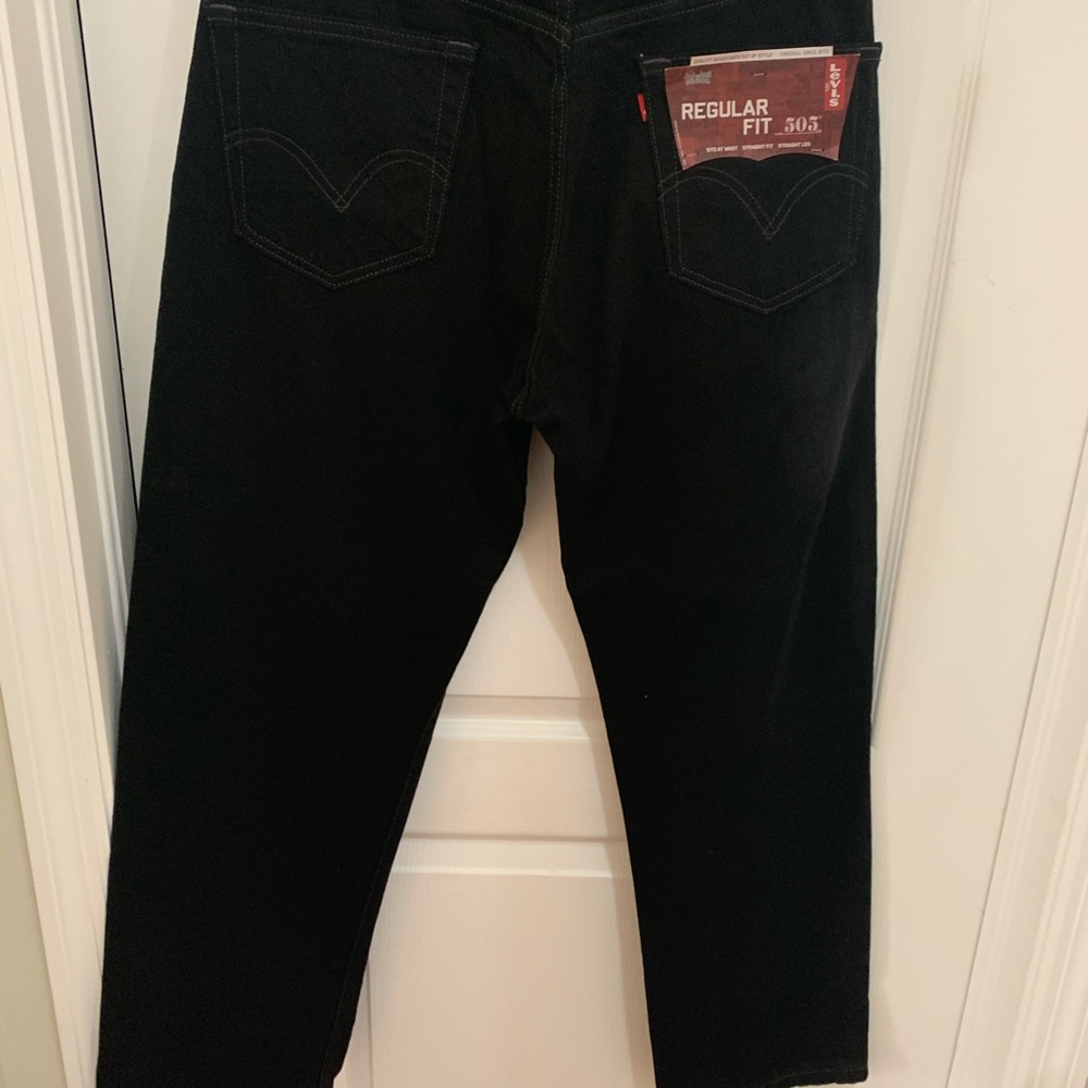 Men’s Levi’s - Picture 2 of 2